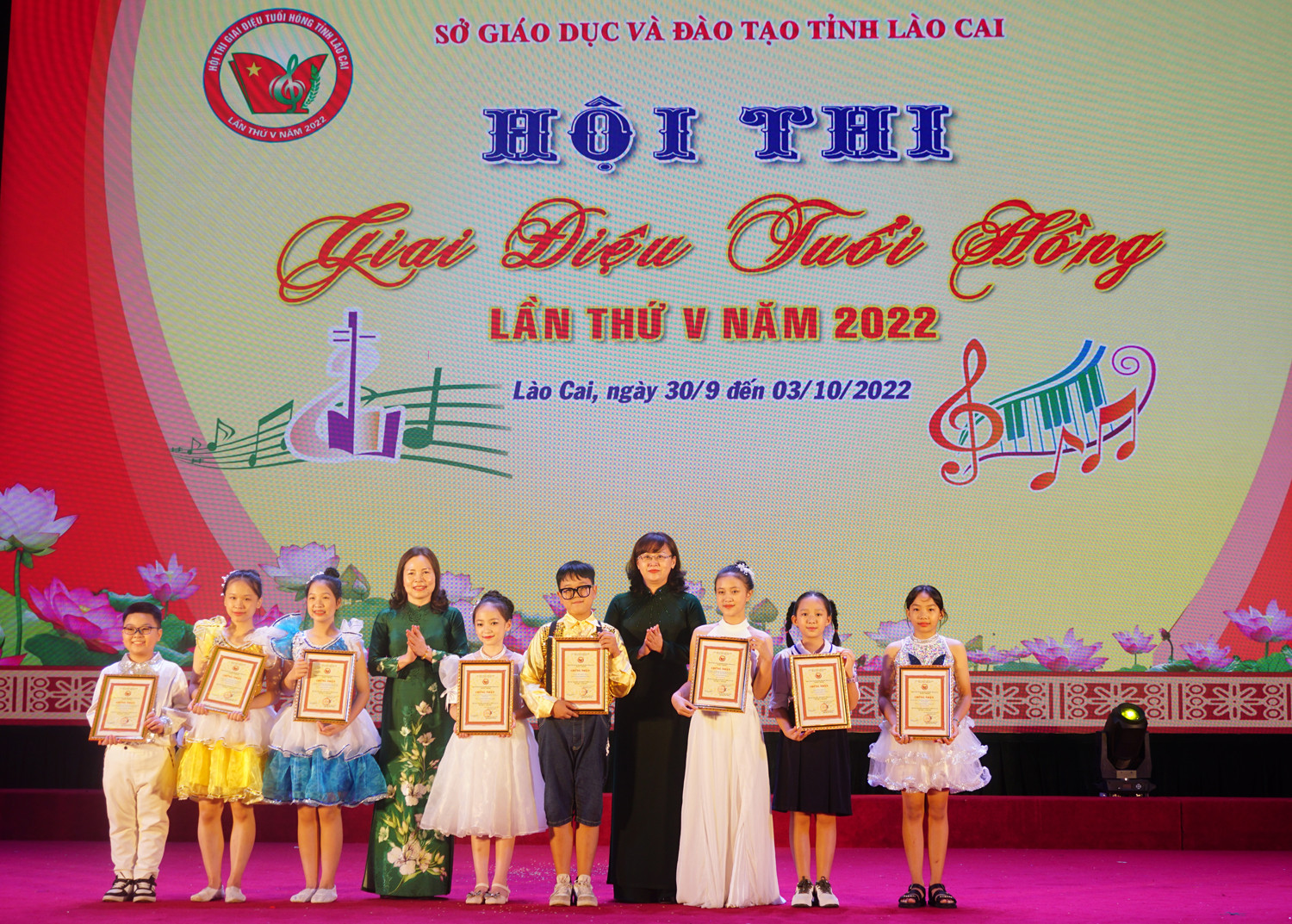 Bế mạc Hội thi “Giai điệu tuổi hồng” tỉnh Lào Cai, lần thứ V – năm 2022 ảnh 5