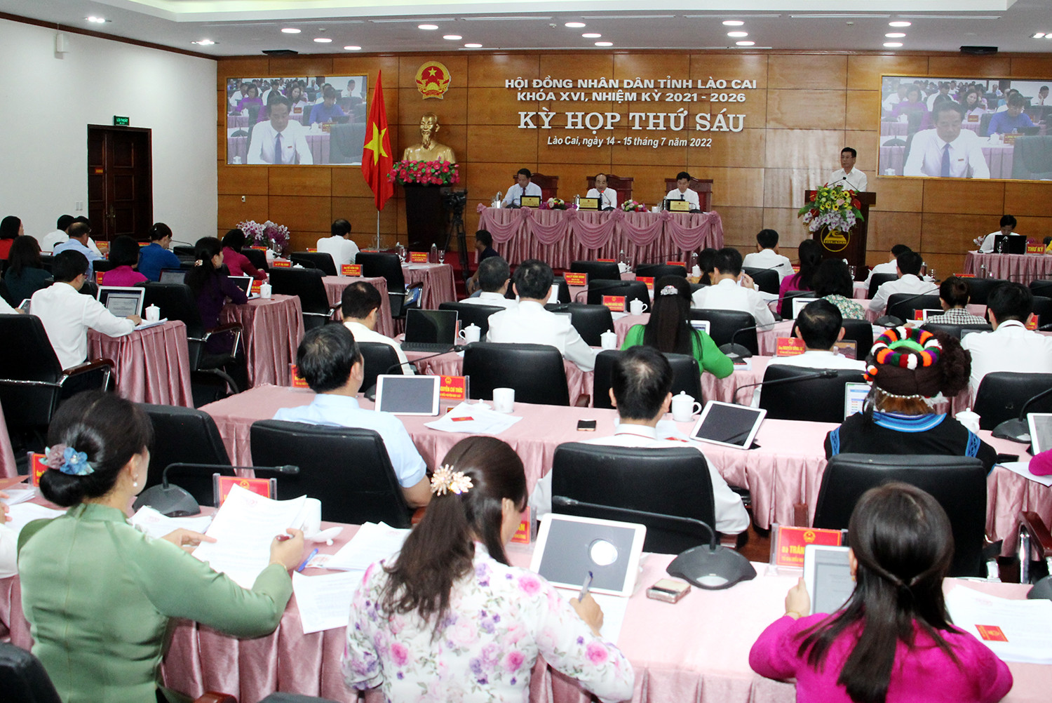 Kỳ họp thứ 6 HĐND tỉnh khóa XVI: Sôi nổi thảo luận, chất vấn, giải trình tại hội trường ảnh 13 Kỳ họp thứ 6 HĐND tỉnh khóa XVI: Sôi nổi thảo luận, chất vấn, giải trình tại hội trường ảnh 13