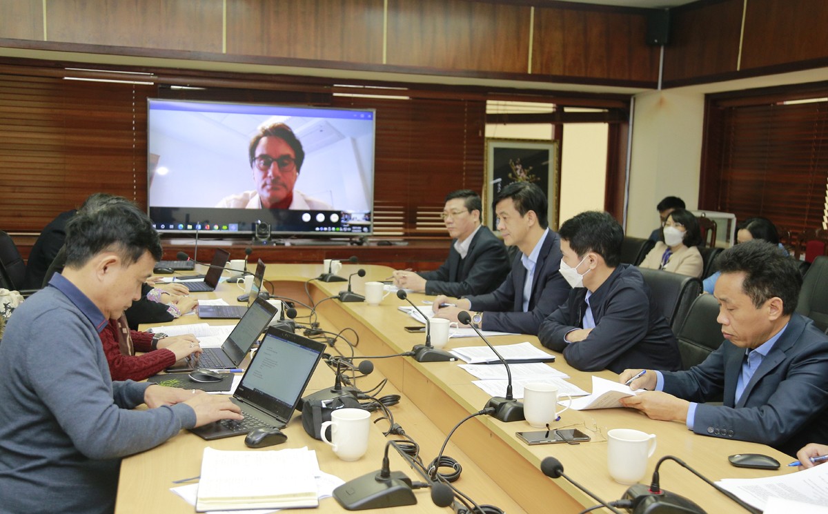 Đoàn công tác Ngân hàng Phát triển châu Á (ADB) làm việc tại Lào Cai ảnh 1