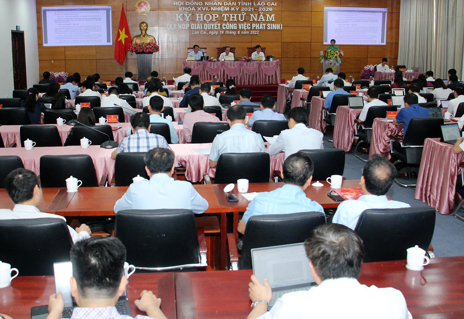 Kỳ họp thứ Năm, HĐND tỉnh khóa XVI thành công tốt đẹp ảnh 1