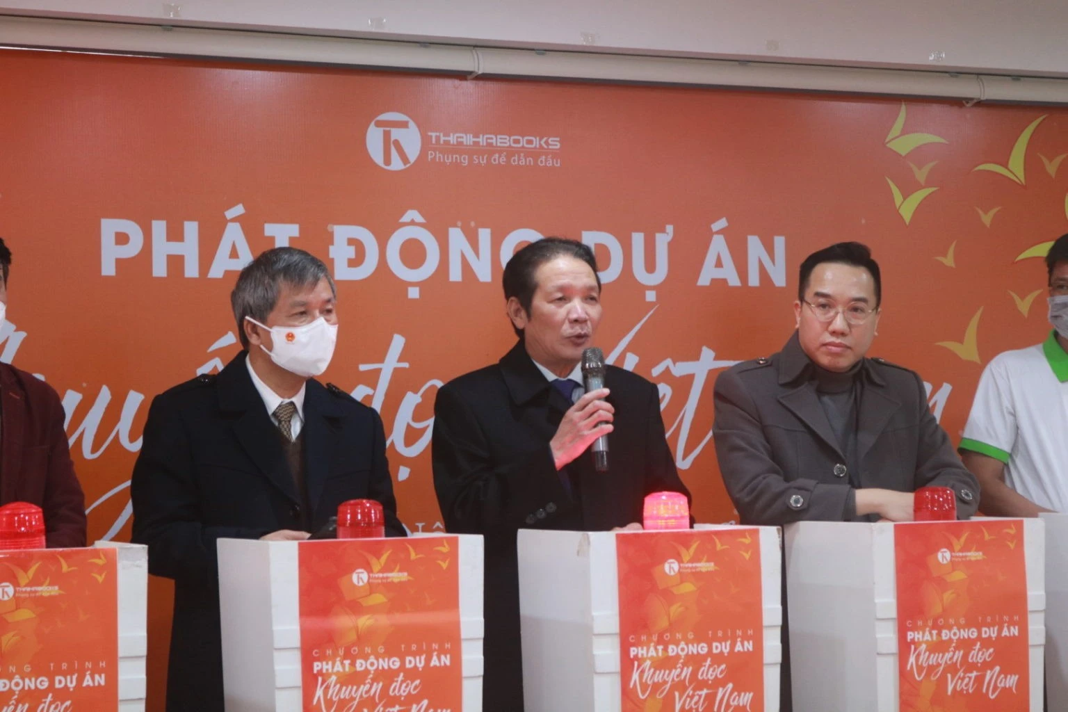 Phát động dự án ‘Khuyến đọc Việt Nam’