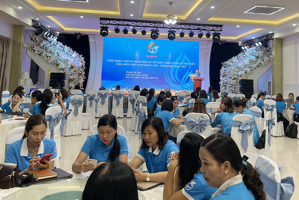 Hơn 200 cán bộ hội phụ nữ được bồi dưỡng nghiệp vụ công tác hội năm 2022 ảnh 1 Hơn 200 cán bộ hội phụ nữ được bồi dưỡng nghiệp vụ công tác hội năm 2022 ảnh 1