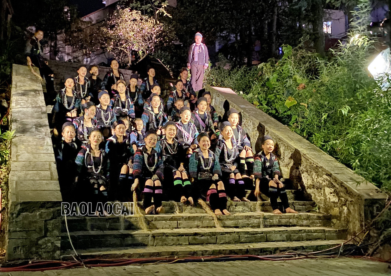 Tiếp tục công diễn vở diễn thực cảnh “Sa Pa lặng lẽ yêu” ảnh 2