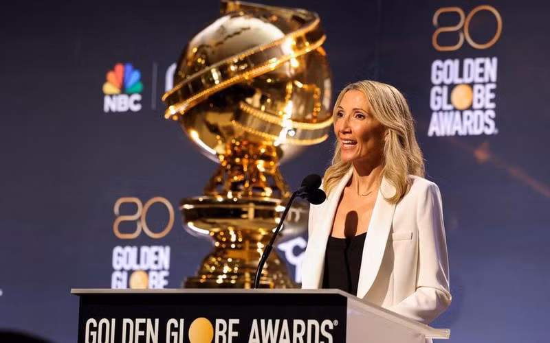 Chủ tịch Hiệp hội báo chí quốc tế Helen Hoehne phát biểu tại buổi lễ công bố đề cử. (Ảnh: Reuters)