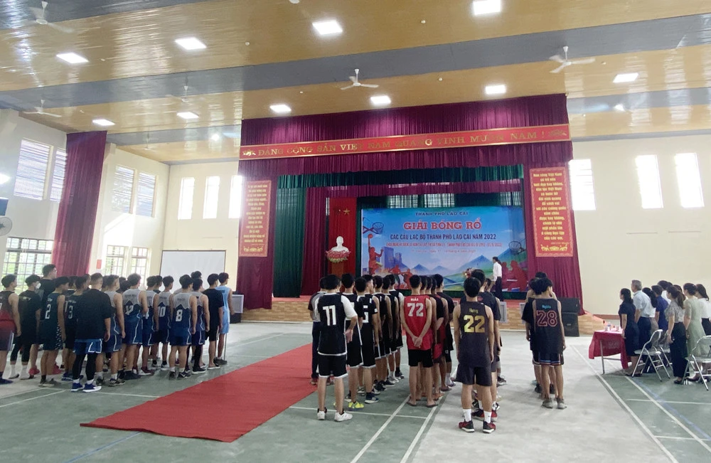 Quang cảnh lễ khai mạc.