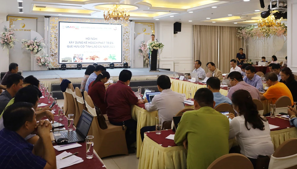 Quang cảnh hội nghị.