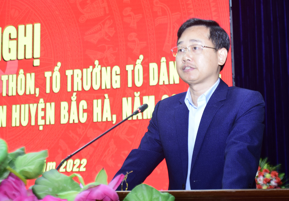 Bắc Hà gặp mặt bí thư chi bộ, trưởng thôn, tổ trưởng tổ dân phố, người có uy tín trên địa bàn ảnh 3