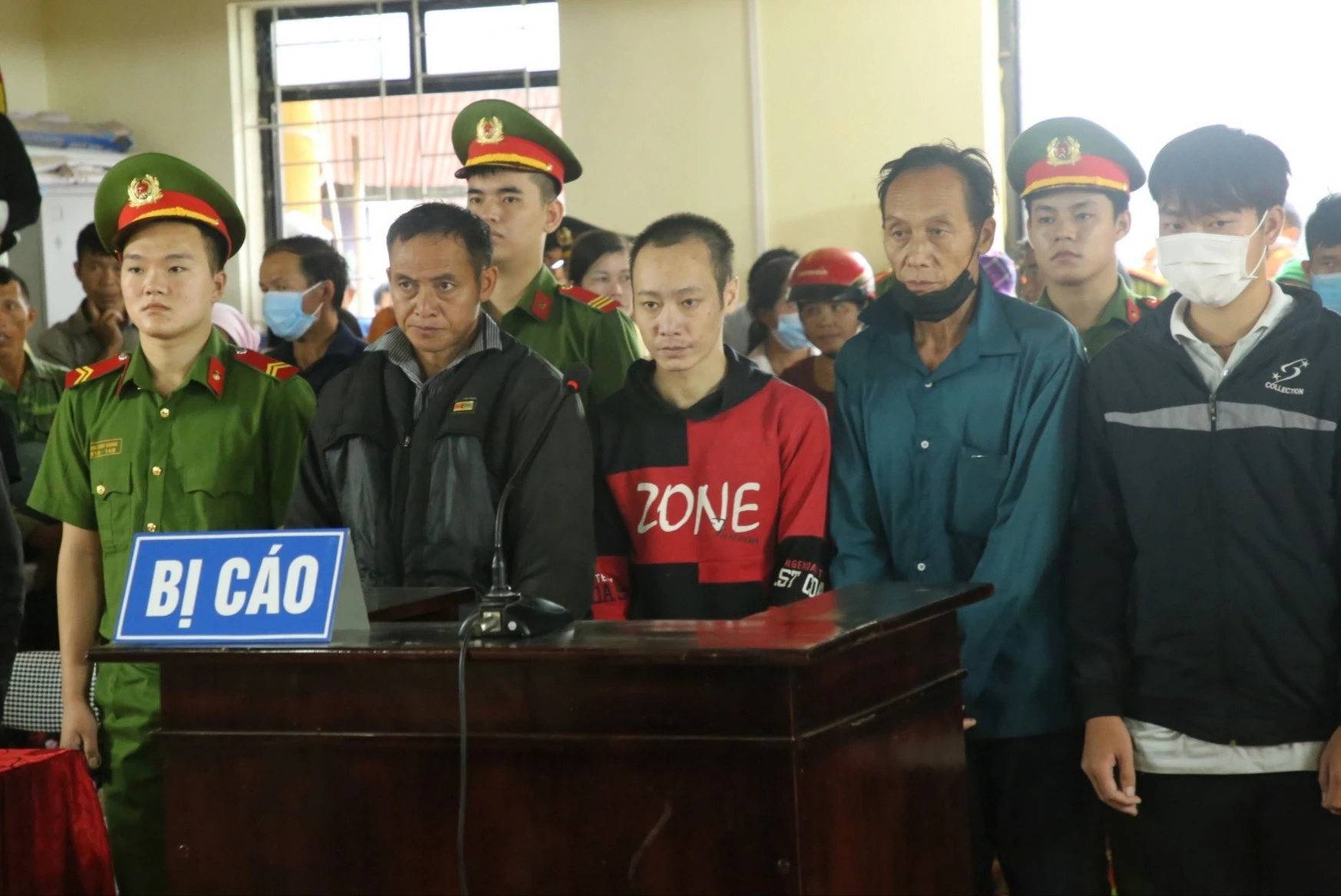 4 người trong một gia đình chịu án vì bắt giữ người trái pháp luật ảnh 2