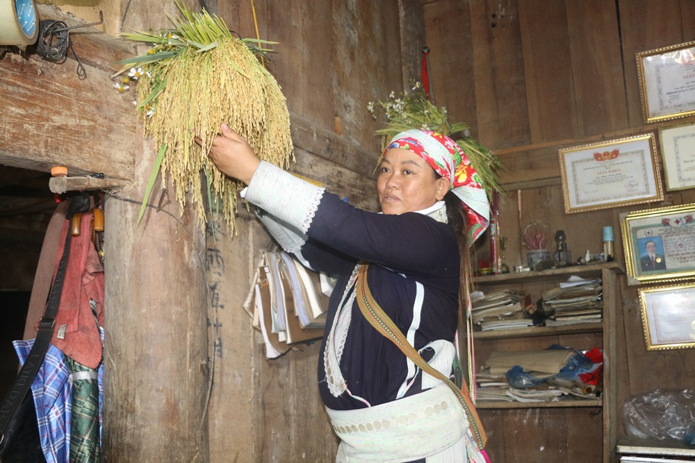 Nghi lễ rước hồn lúa của người Dao đỏ ảnh 4