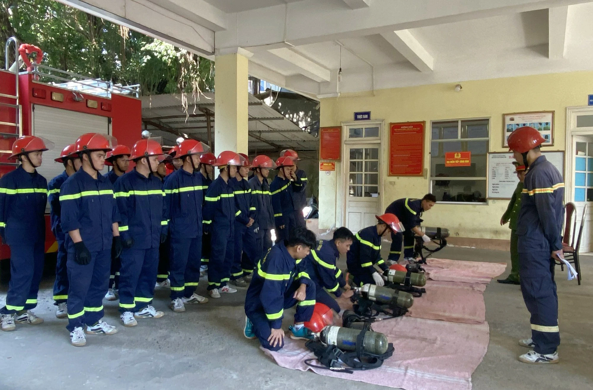 Bài 1: Còn nhiều bất cập trong công tác phòng cháy, chữa cháy ảnh 1