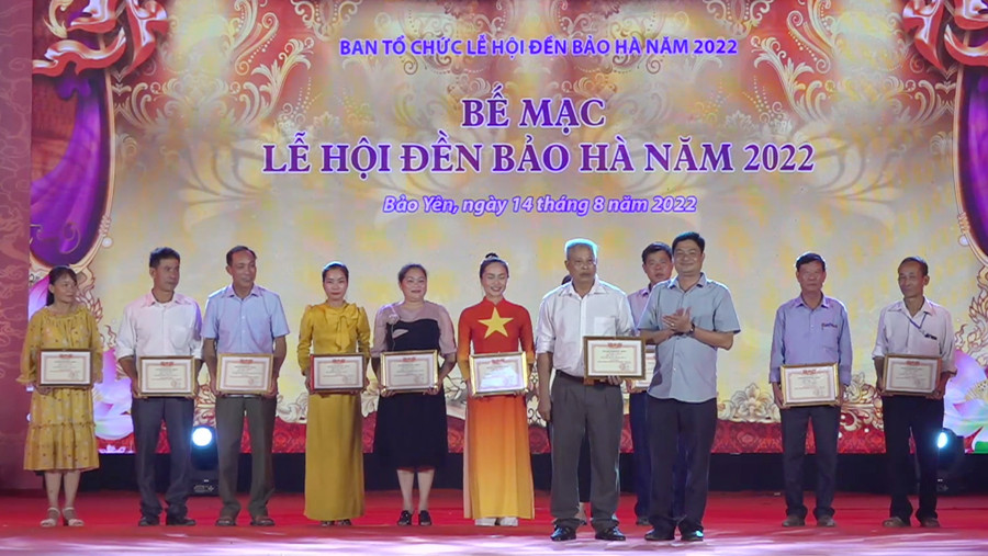 Hơn 200.000 lượt người dân và du khách tham dự Lễ hội đền Bảo Hà năm 2022 ảnh 6