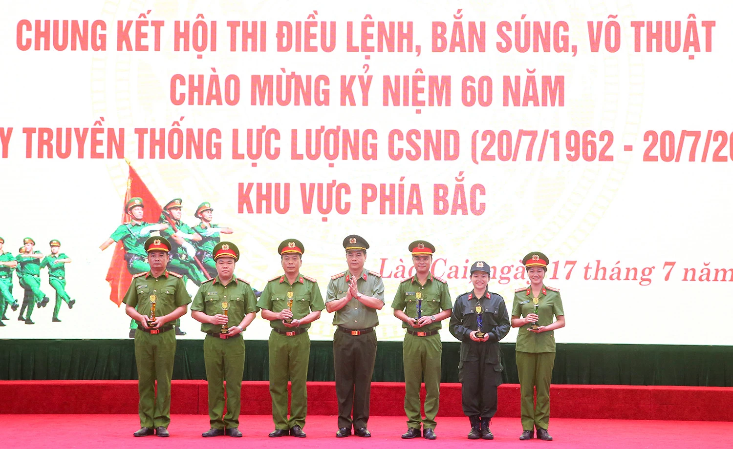 Đội tuyển Công an Hà Nam giành giải Nhất toàn đoàn Hội thi Điều lệnh, bắn súng, võ thuật khu vực phía Bắc năm 2022 ảnh 7