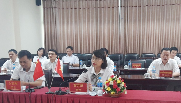 Đoàn đại biểu Lào Cai tham gia hội đàm. Đoàn đại biểu Lào Cai tham gia hội đàm.