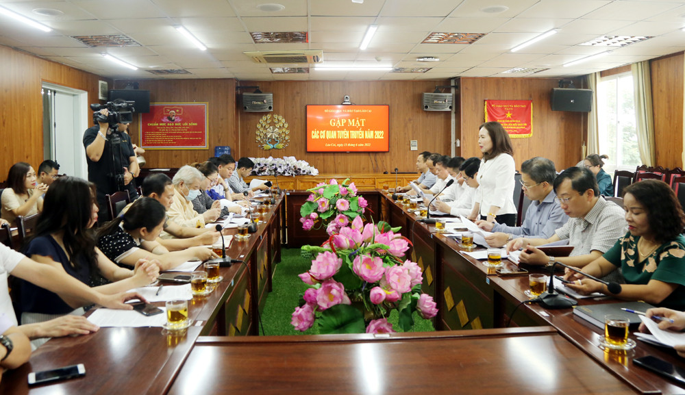 Tăng cường thông tin về lĩnh vực giáo dục trên báo chí ảnh 1