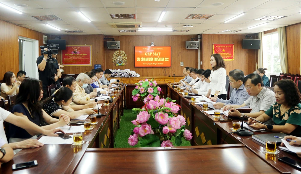 Tăng cường thông tin về lĩnh vực giáo dục trên báo chí ảnh 1