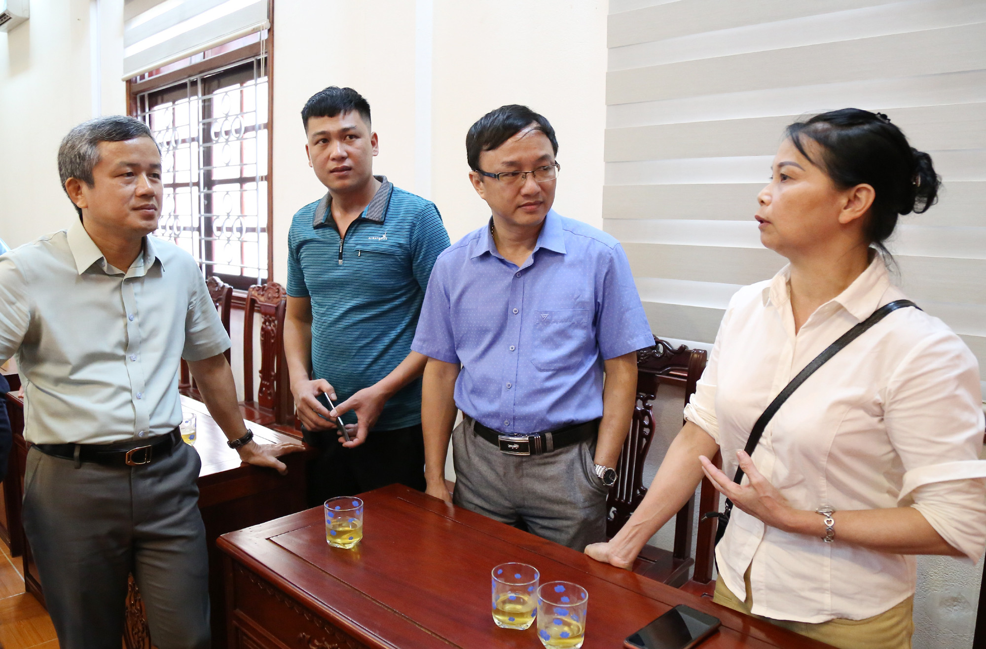 Khảo sát tình hình đời sống, việc làm người lao động sau khi về nước.