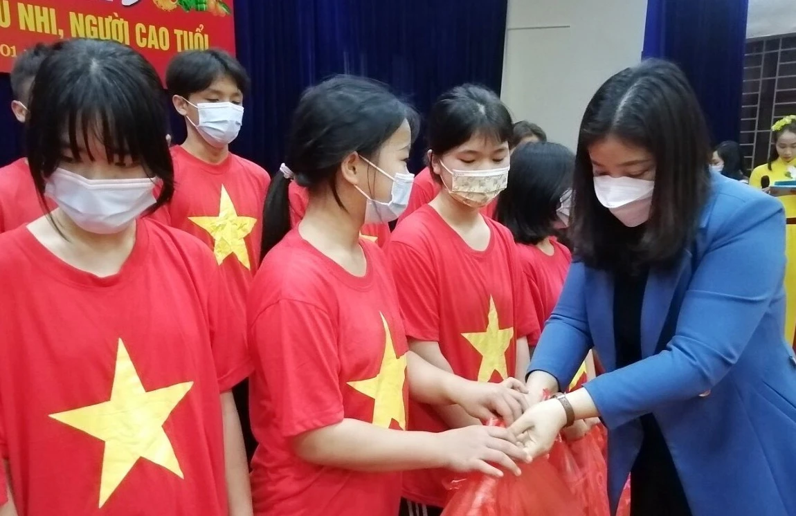 “Tết về yêu thương” tại Trung tâm Công tác xã hội tỉnh ảnh 3