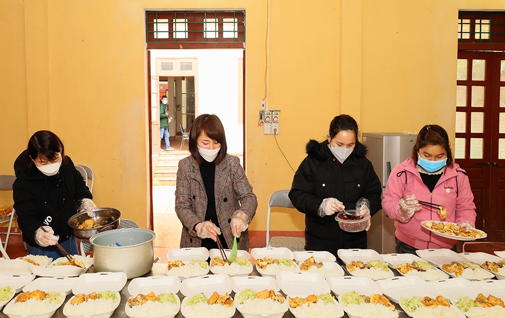 Bảo Hà: Những bữa cơm nghĩa tình giữa "cuộc chiến" chống Covid-19 ảnh 1 Bảo Hà: Những bữa cơm nghĩa tình giữa "cuộc chiến" chống Covid-19 ảnh 1