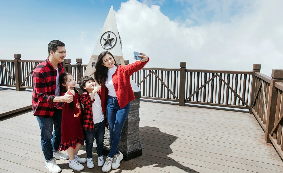 Bay lên “nóc nhà Ðông Dương” ảnh 4