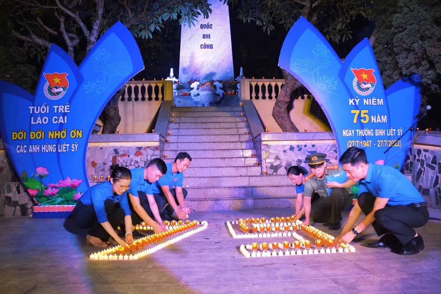 Thắp nến tri ân các anh hùng liệt sỹ ảnh 10