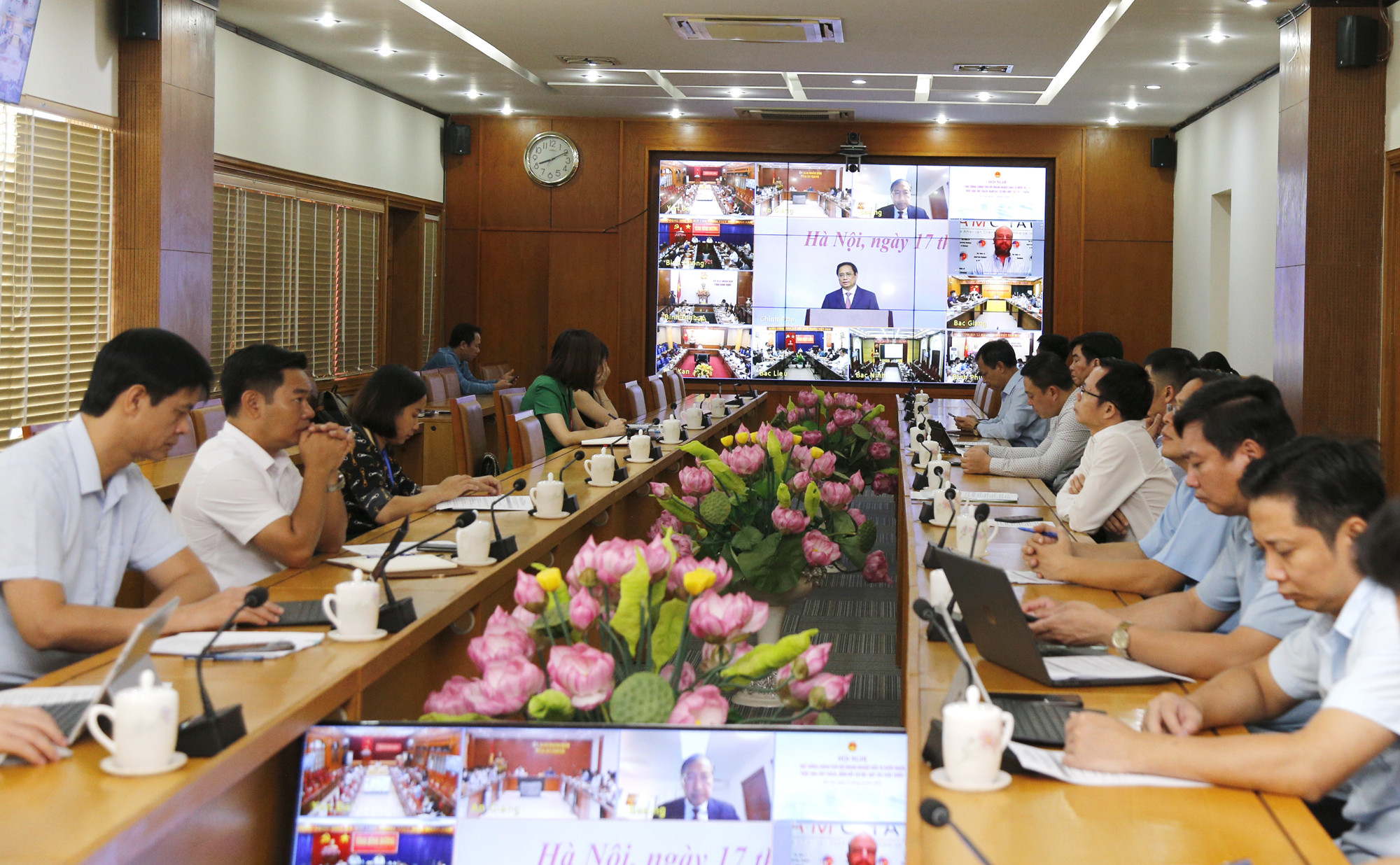 Hội nghị Thủ tướng Chính phủ với doanh nghiệp đầu tư nước ngoài "Vượt qua thử thách, nắm bắt cơ hội, hợp tác phát triển" ảnh 4