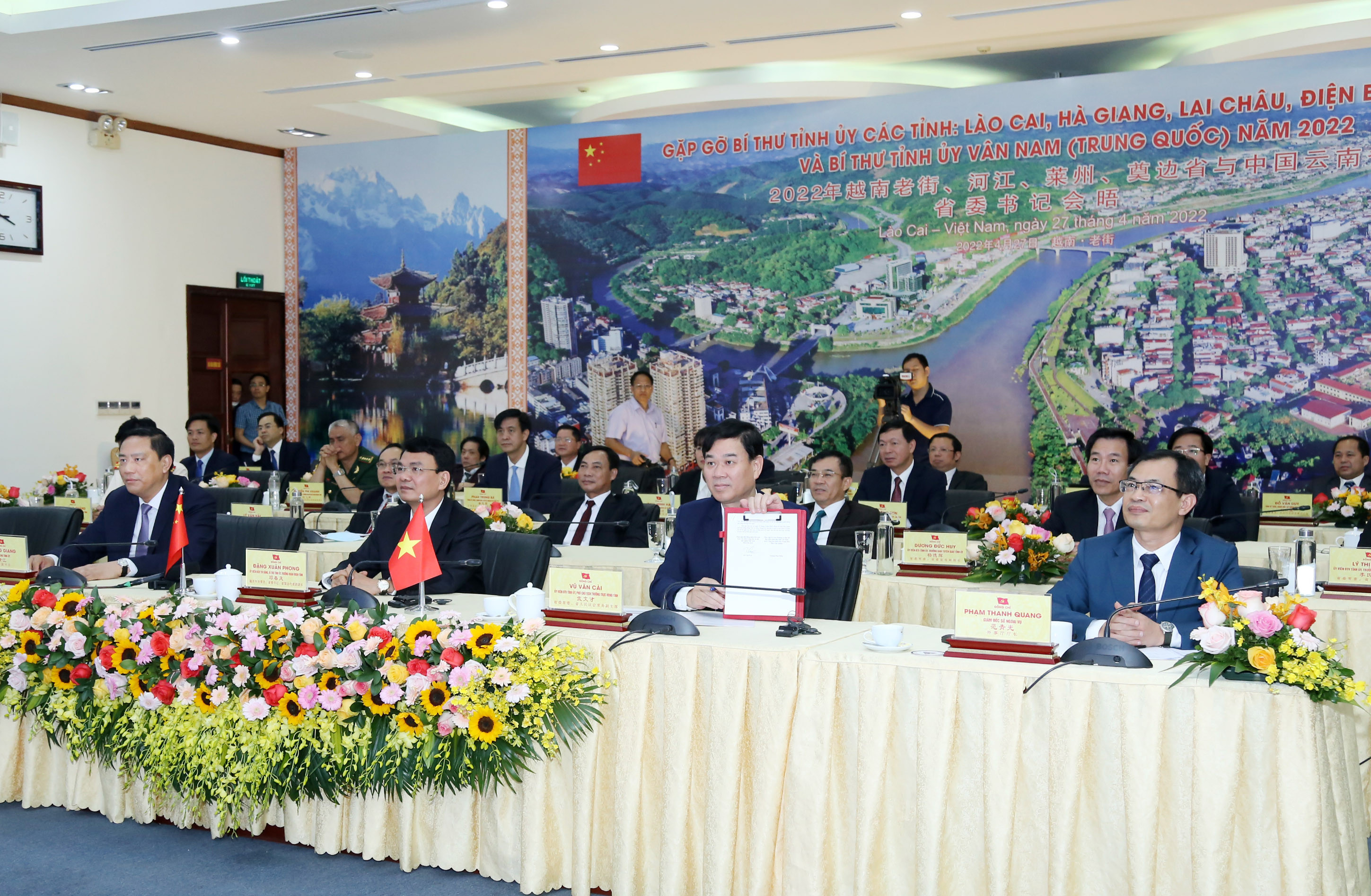 Lào Cai coi trọng hợp tác toàn diện với tỉnh Vân Nam, Trung Quốc ảnh 9