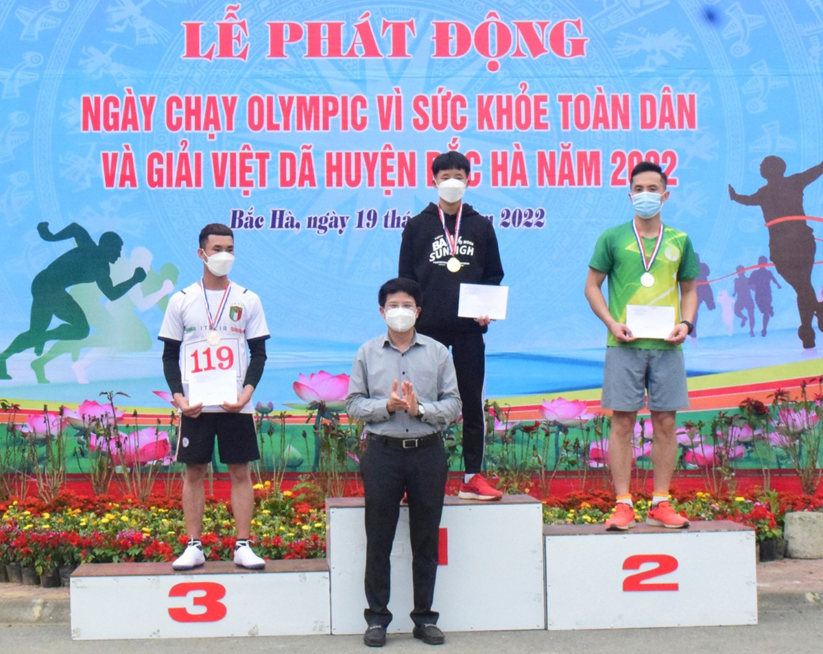 110 vận động viên tham dự Giải Việt dã huyện Bắc Hà năm 2022 ảnh 2