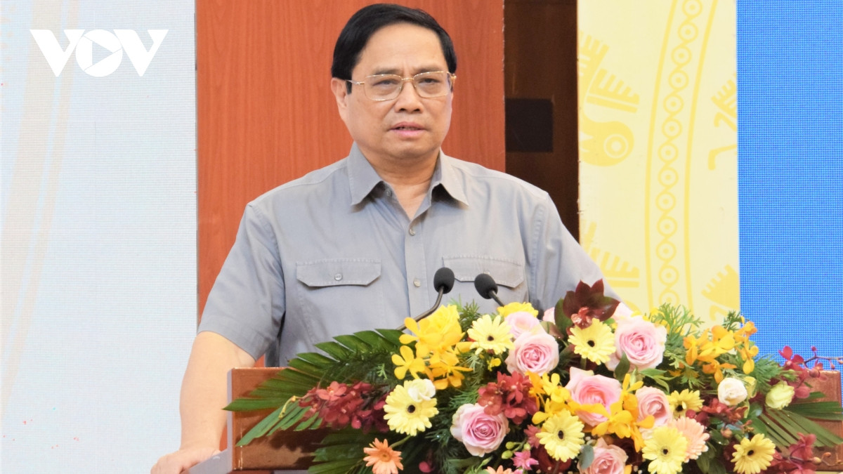 Thủ tướng phát biểu khai mạc hội nghị. Thủ tướng phát biểu khai mạc hội nghị.