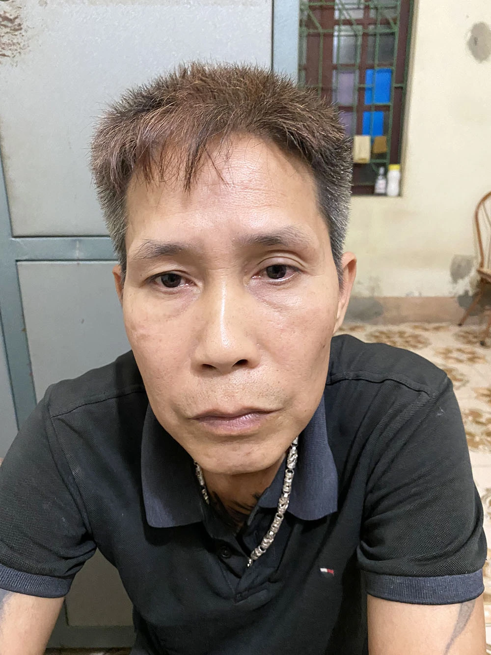 Lào Cai: Bắt 2 đối tượng tàng trữ 7 gói heroin ảnh 1