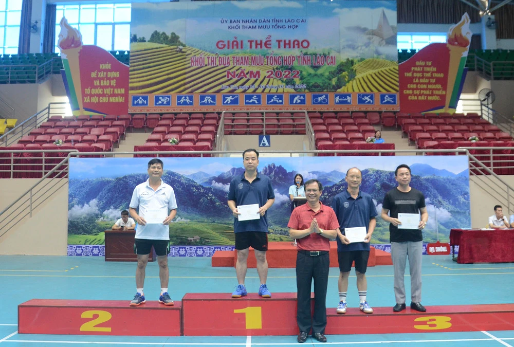 Sở Kế hoạch - Đầu tư giành giải Nhất toàn đoàn Giải thể thao Khối thi đua tham mưu tổng hợp ảnh 6