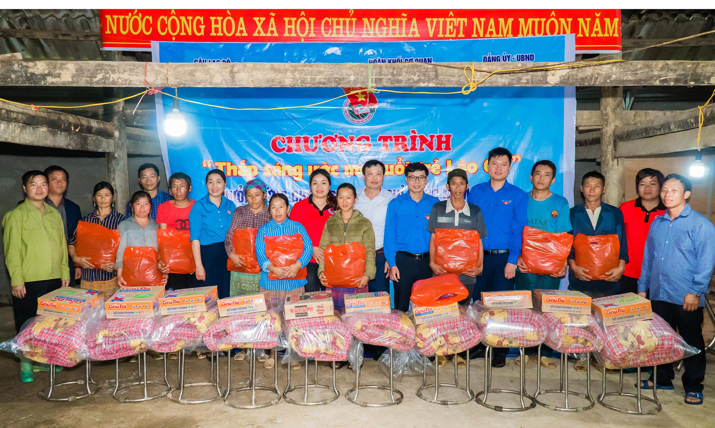 Chương trình tình nguyện, thiện nguyện “Thắp sáng ước mơ tuổi trẻ Lào Cai” tại xã La Pan Tẩn (Mường Khương) ảnh 3