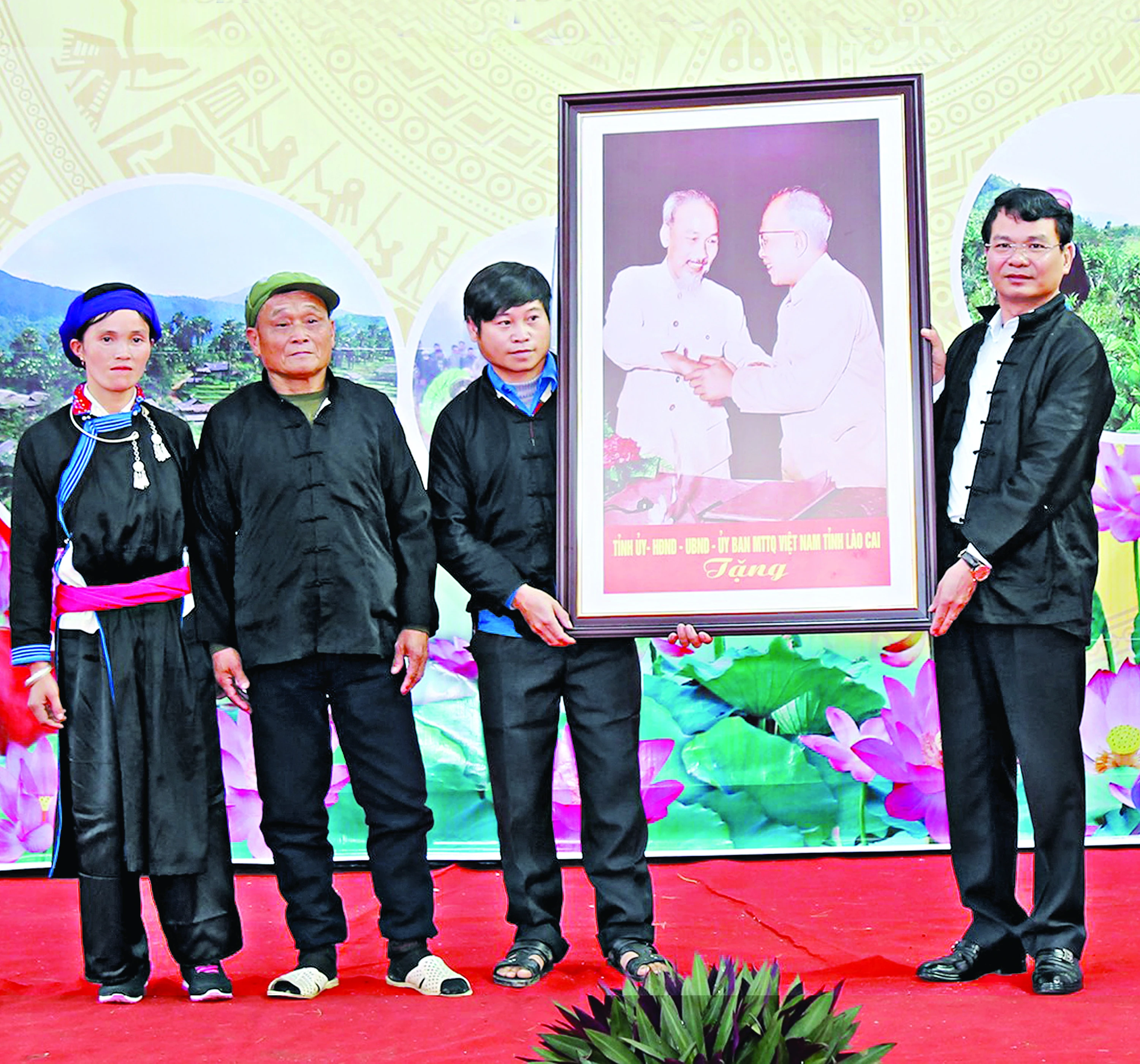 Chăm lo công tác cán bộ dân tộc thiểu số theo lời Bác dạy ảnh 1