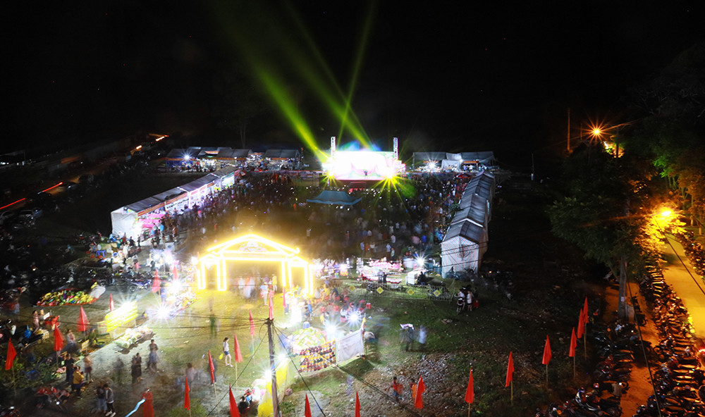 Khai mạc Ngày hội nông sản và văn hóa dân gian huyện Si Ma Cai ảnh 10