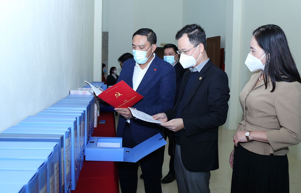 Cách làm mới ở Văn Bàn ảnh 2