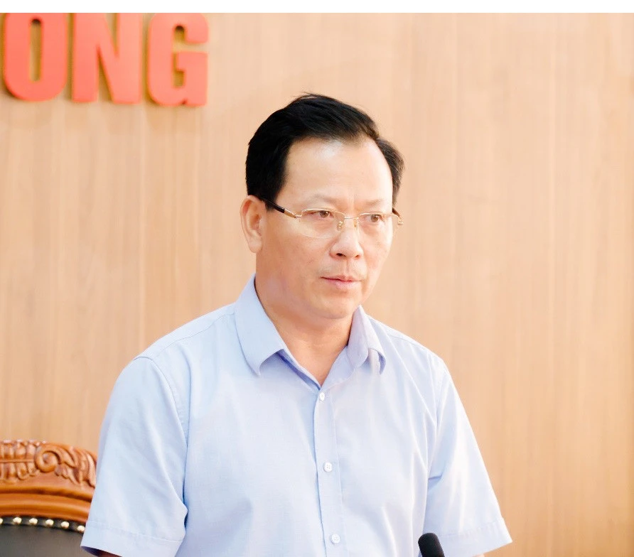 Phó Chủ tịch Thường trực UBND tỉnh Hoàng Quốc Khánh làm việc với UBND huyện Mường Khương ảnh 3