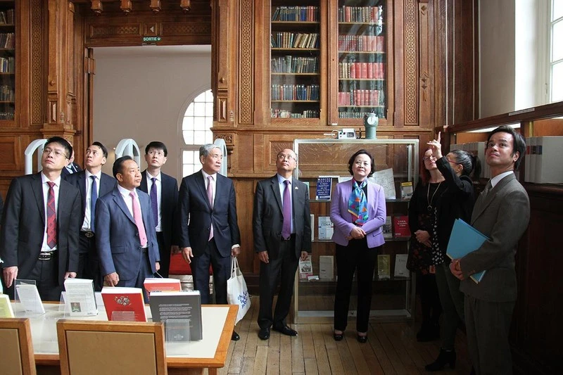 Việt Nam và Pháp tăng cường hợp tác về cải cách công vụ, chuyển đổi số ảnh 2 Việt Nam và Pháp tăng cường hợp tác về cải cách công vụ, chuyển đổi số ảnh 2