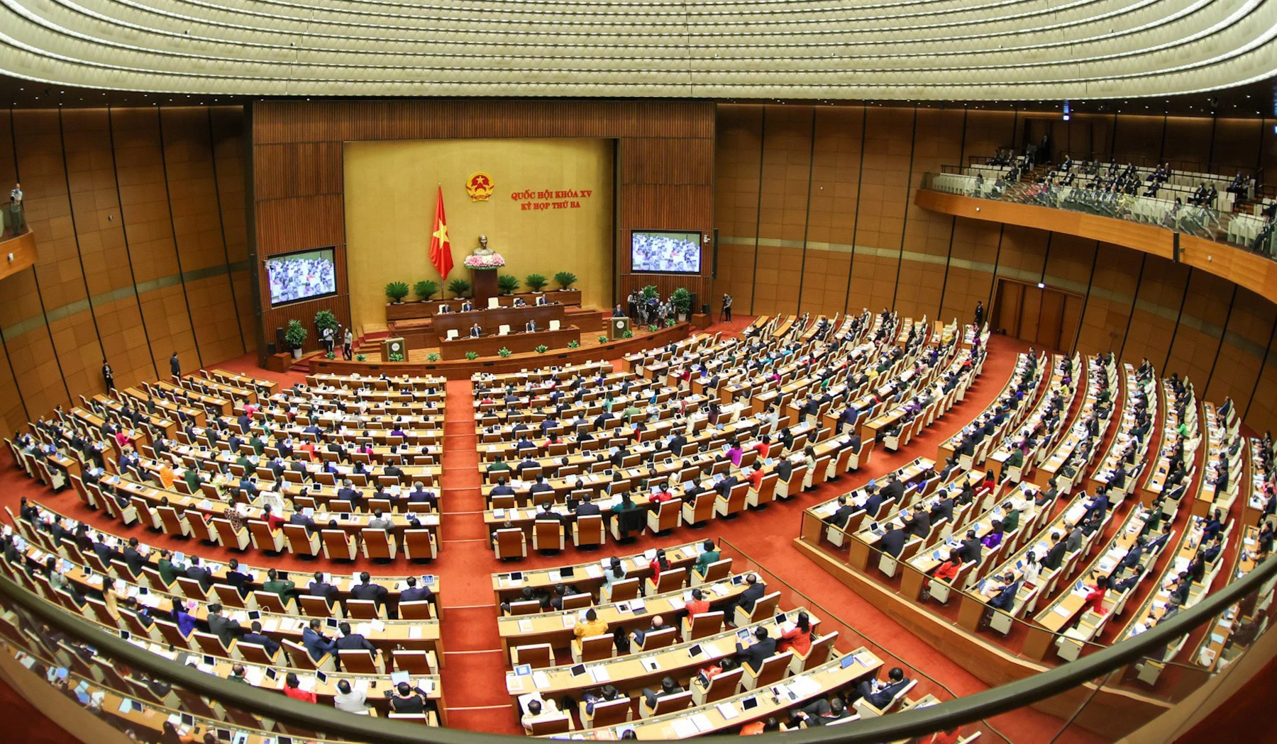 Đoàn Đại biểu Quốc hội tỉnh có nhiều đóng góp tích cực tại Kỳ họp thứ Ba, Quốc hội Khóa XV ảnh 1