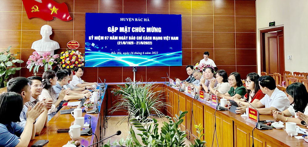 Quang cảnh buổi gặp mặt.