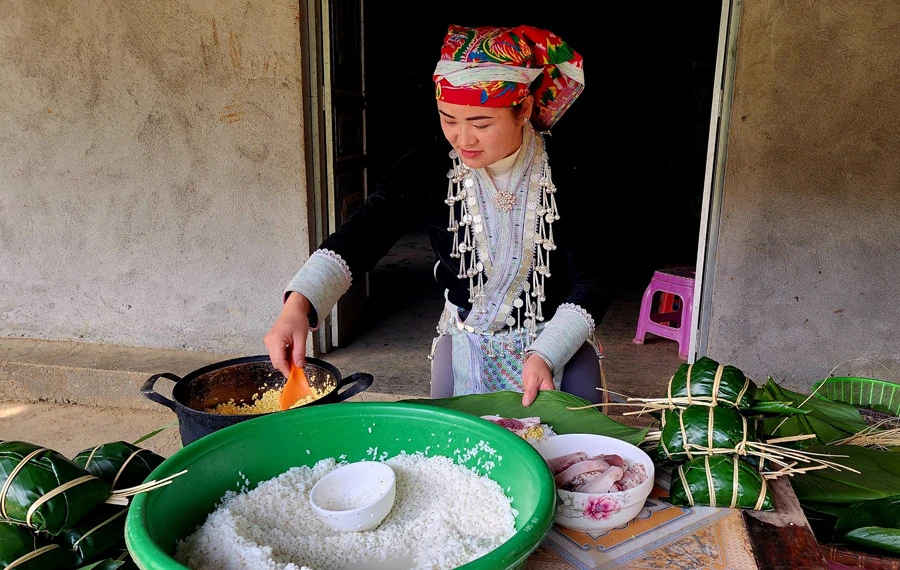 Đồng bào vùng cao rộn ràng chuẩn bị đón Tết ảnh 7 Đồng bào vùng cao rộn ràng chuẩn bị đón Tết ảnh 7