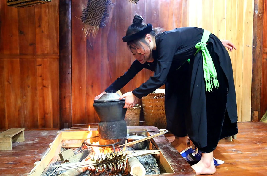 Đồng bào vùng cao rộn ràng chuẩn bị đón Tết ảnh 2 Đồng bào vùng cao rộn ràng chuẩn bị đón Tết ảnh 2