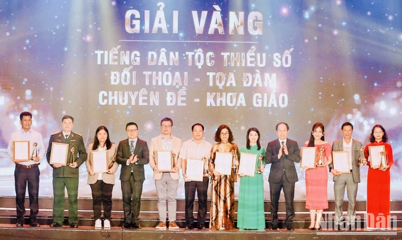 Trao 36 giải Vàng tại Liên hoan Truyền hình toàn quốc lần thứ 41 ảnh 6