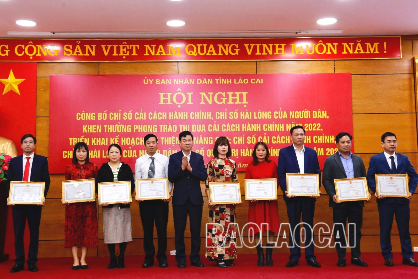 Công bố chỉ số cải cách hành chính, chỉ số hài lòng của người dân ảnh 4 Công bố chỉ số cải cách hành chính, chỉ số hài lòng của người dân ảnh 4