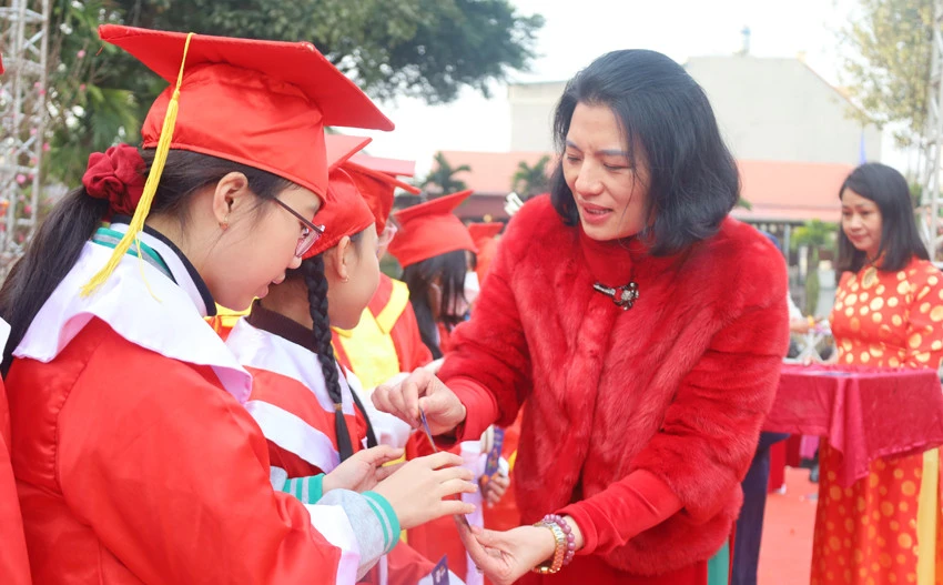 Sôi nổi ngày hội khai bút đầu xuân ảnh 8 Sôi nổi ngày hội khai bút đầu xuân ảnh 8