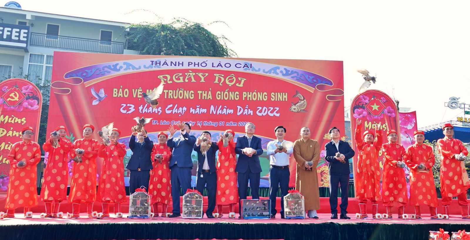 Thành phố Lào Cai tổ chức Ngày hội bảo vệ môi trường, thả giống phóng sinh ảnh 2 Thành phố Lào Cai tổ chức Ngày hội bảo vệ môi trường, thả giống phóng sinh ảnh 2