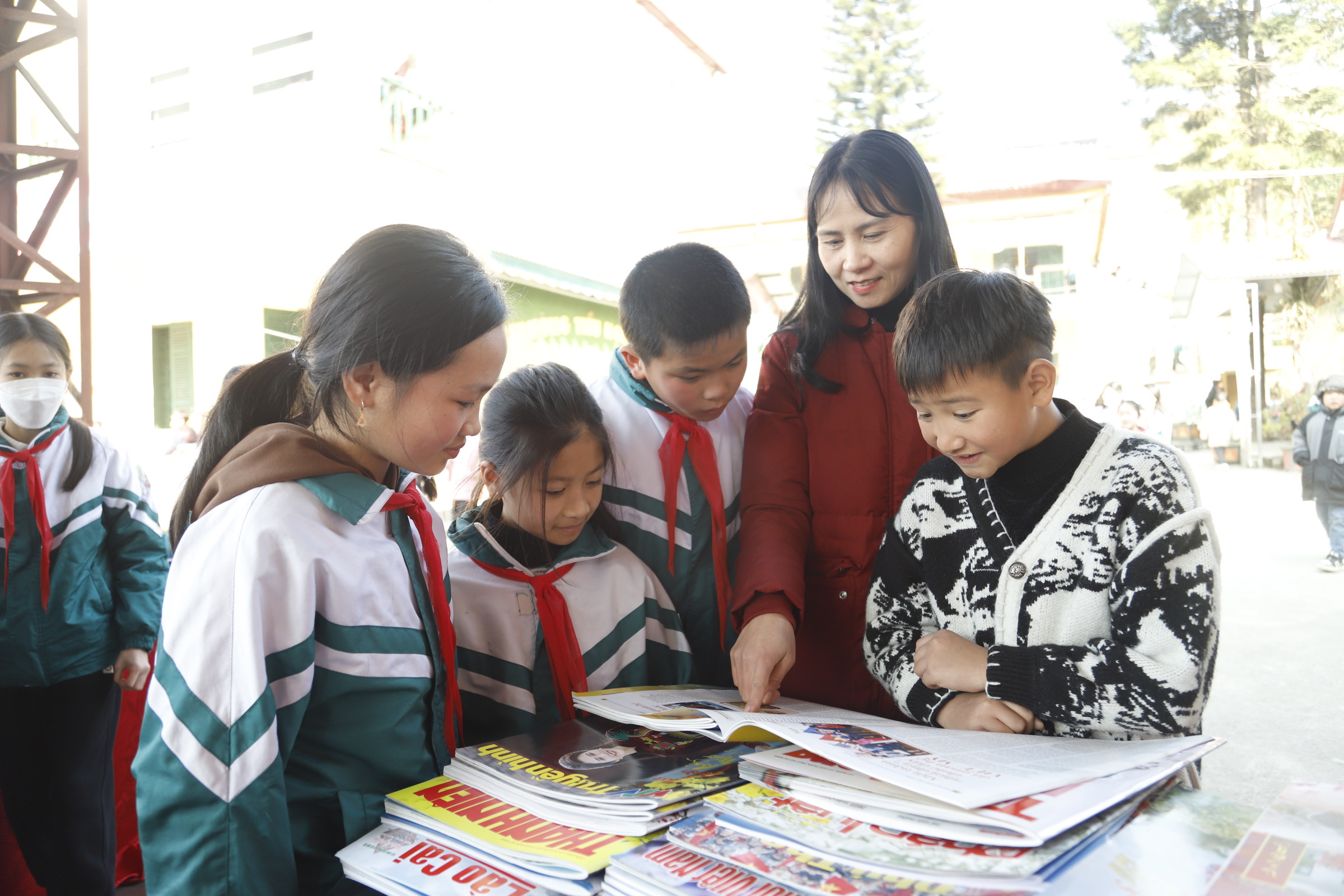 Hoạt động góp phần lan tỏa văn hóa đọc sách, báo trong nhà trường.