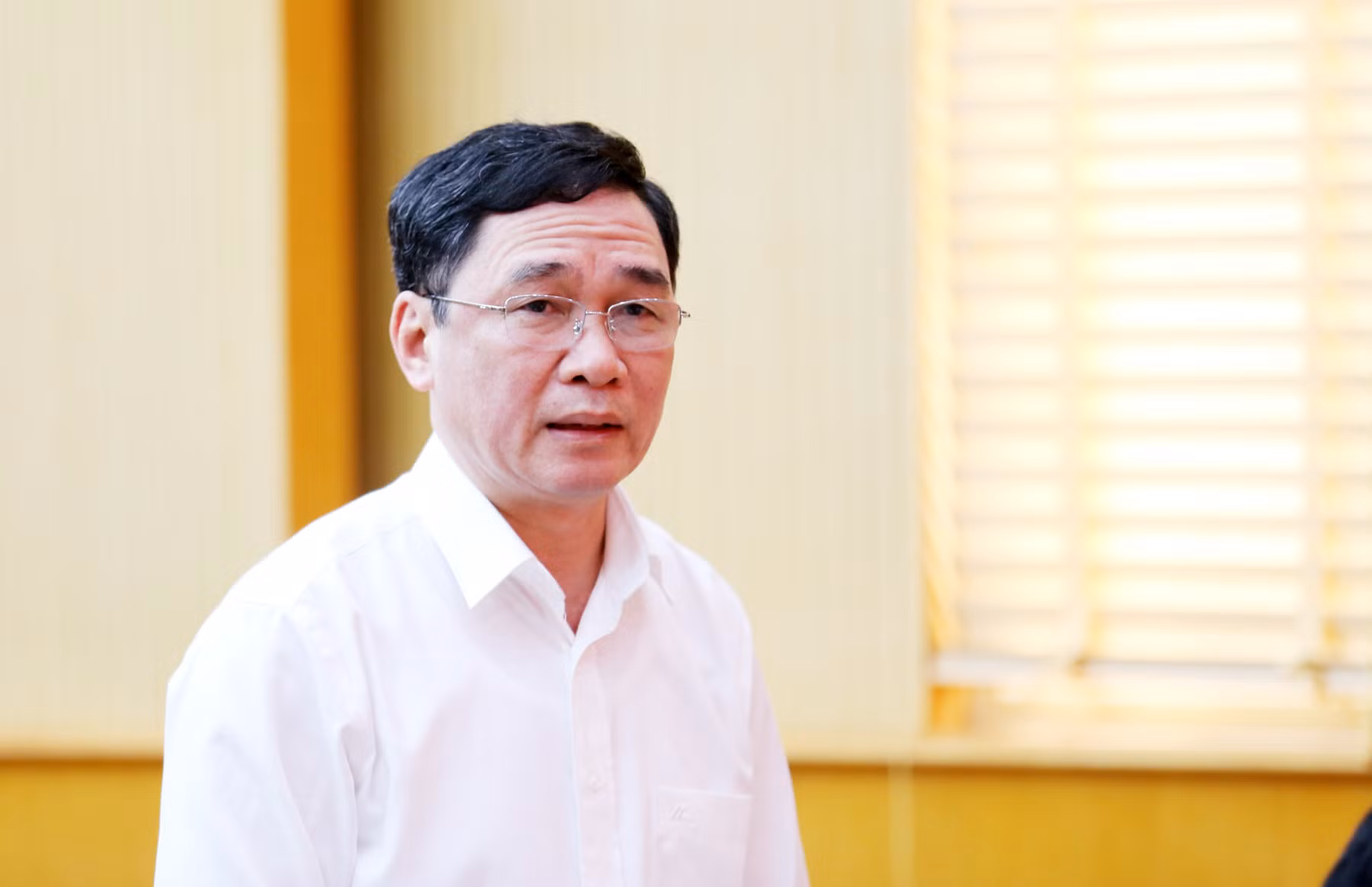 Bí thư Huyện ủy Bảo Yên Nguyễn Anh Chuyên tham gia ý kiến. Bí thư Huyện ủy Bảo Yên Nguyễn Anh Chuyên tham gia ý kiến.