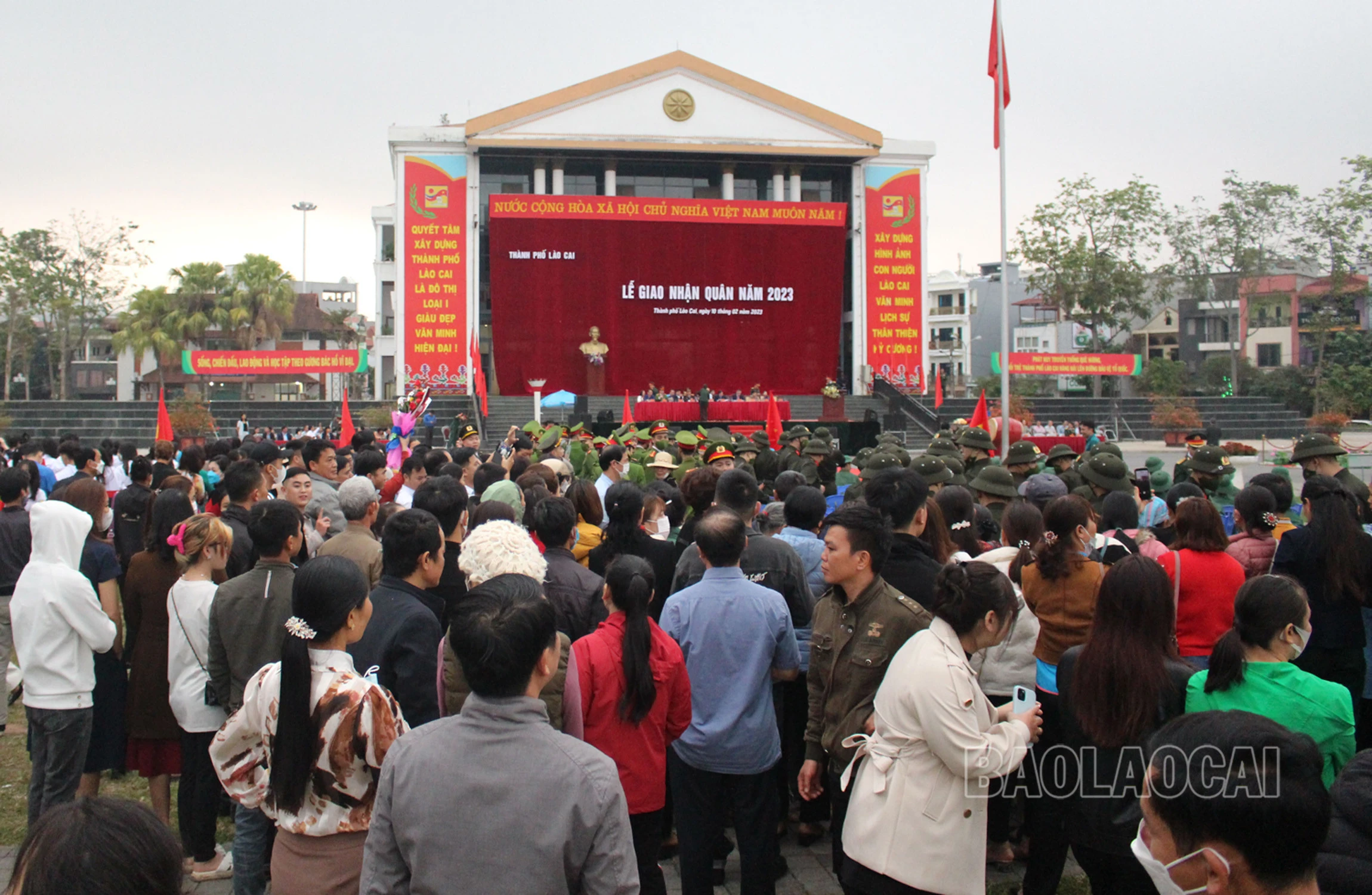 Tưng bừng lễ giao, nhận quân 2023 ảnh 1