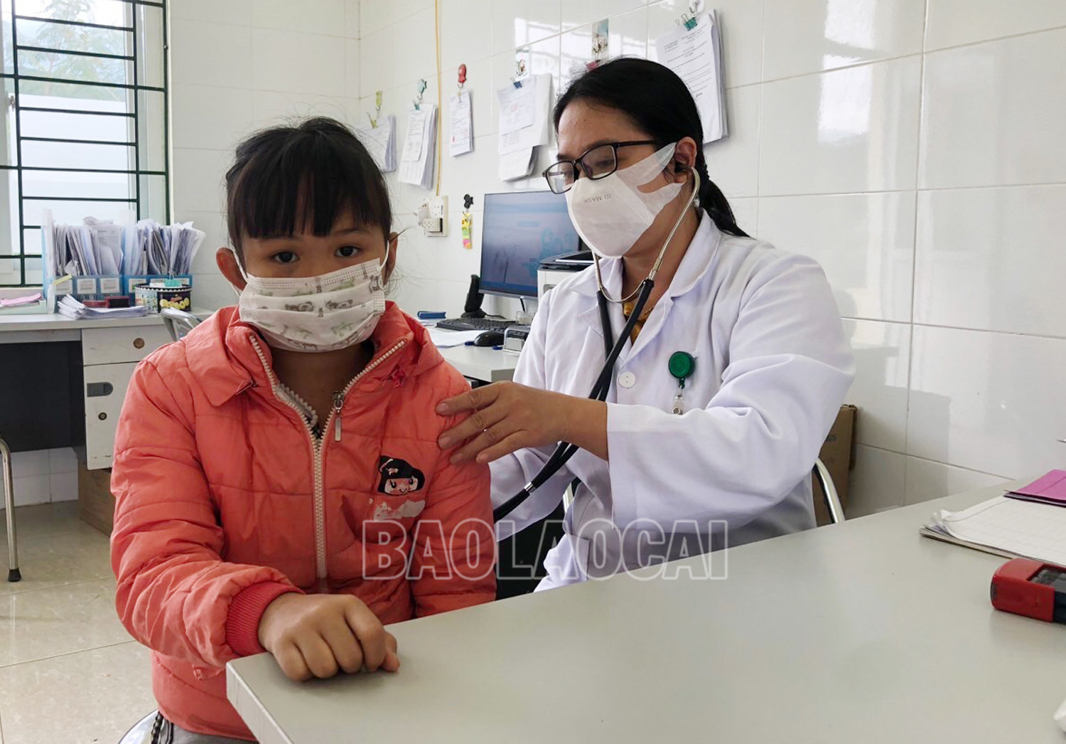 Lào Cai: Cử 126 cán bộ y tế tuyến trên hỗ trợ tuyến dưới ảnh 2 Lào Cai: Cử 126 cán bộ y tế tuyến trên hỗ trợ tuyến dưới ảnh 2