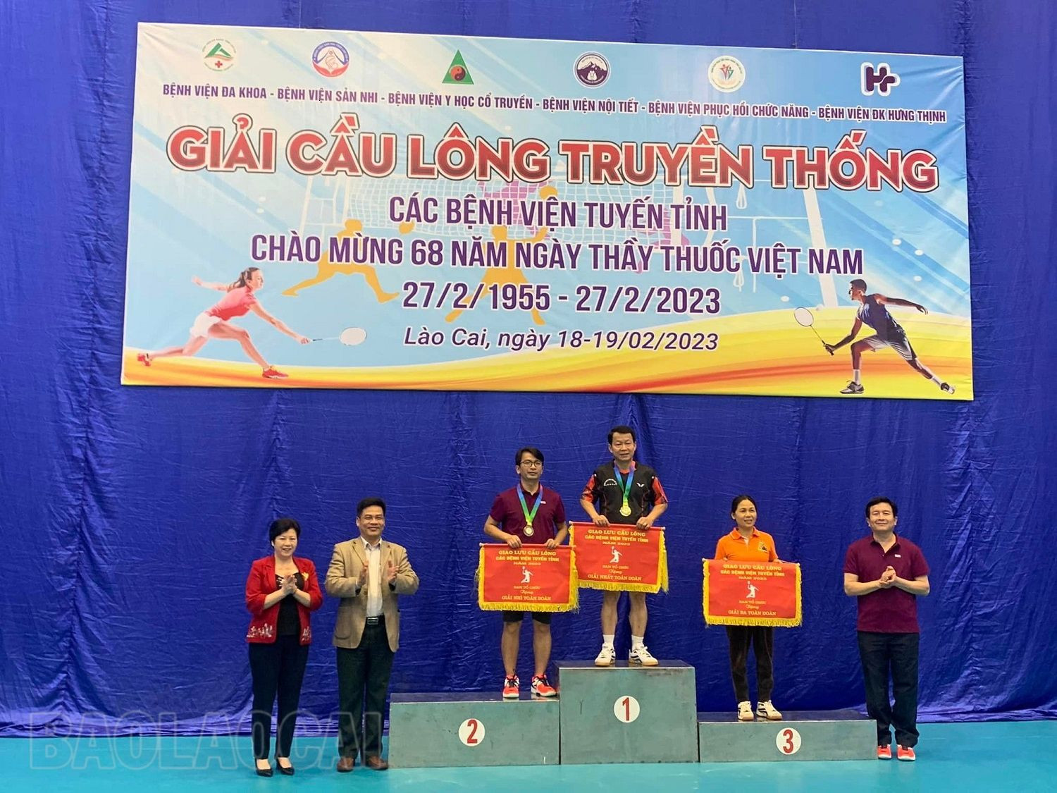 Sôi nổi Giải cầu lông truyền thống khối các bệnh viện tuyến tỉnh ảnh 4 Sôi nổi Giải cầu lông truyền thống khối các bệnh viện tuyến tỉnh ảnh 4