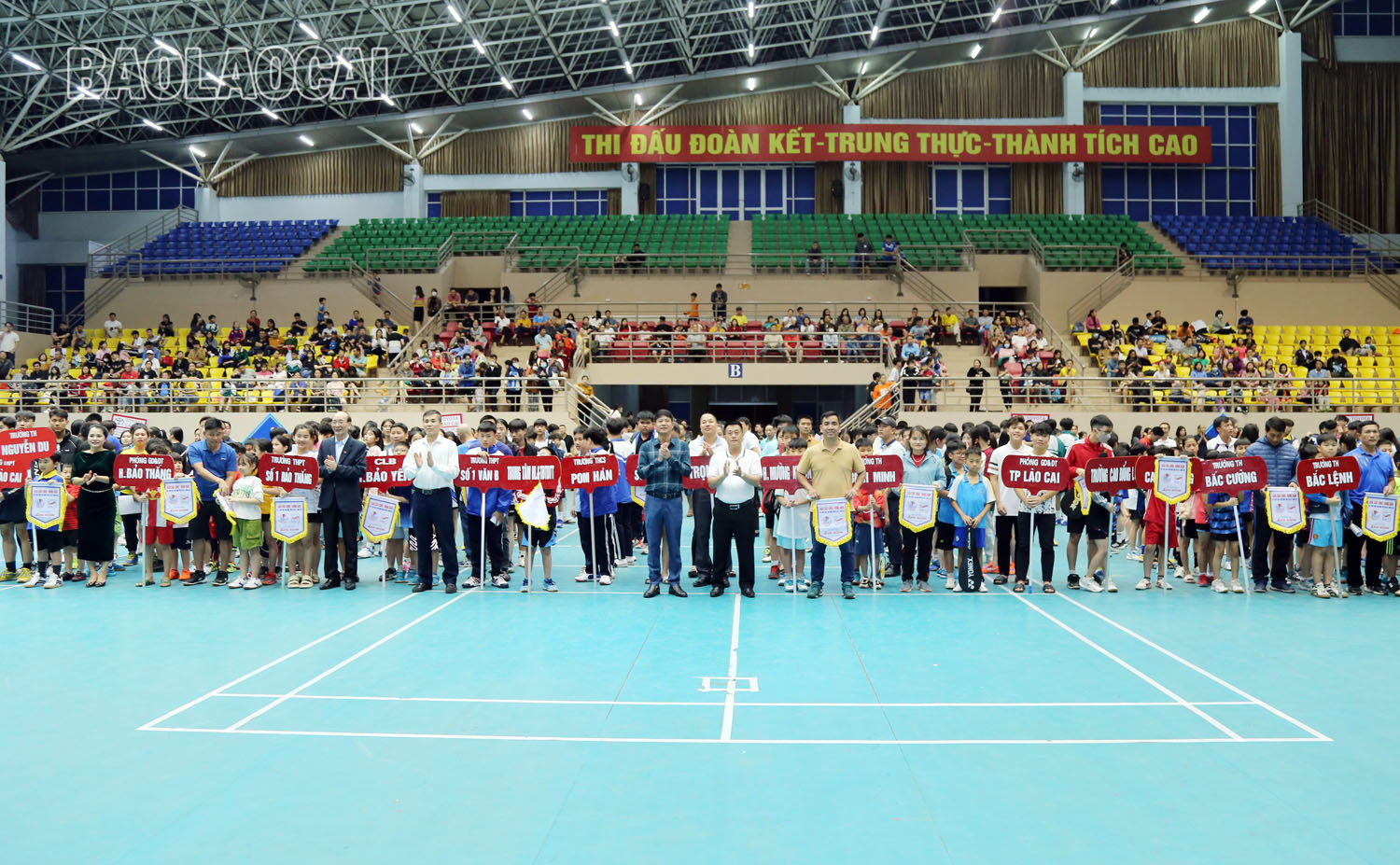 Hơn 400 vận động viên tham gia Giải cầu lông - bóng bàn trẻ, thiếu niên, nhi đồng tỉnh năm 2023 ảnh 2